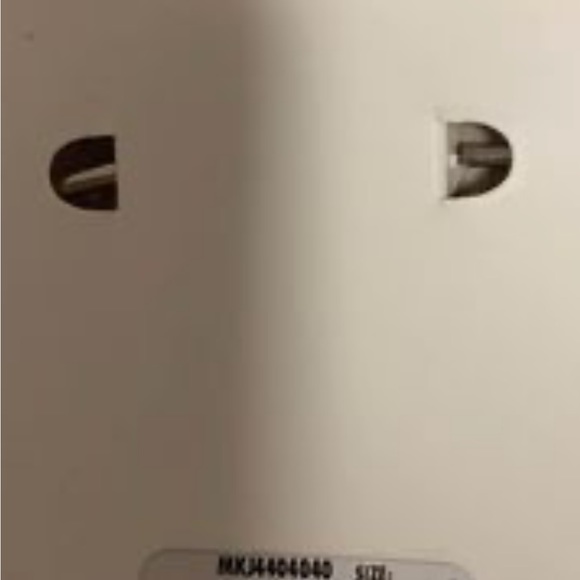 New Michael Kors hoop earrings with storage bag.  Original price was $125 p/t - Picture 3 of 3